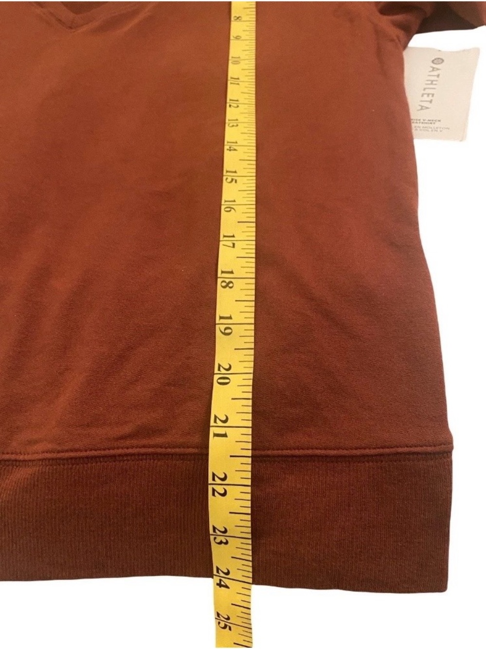 Athleta Long Sleeve Top Large Copper Brown V Neck Lightweight Thumb Holes - Picture 8 of 8